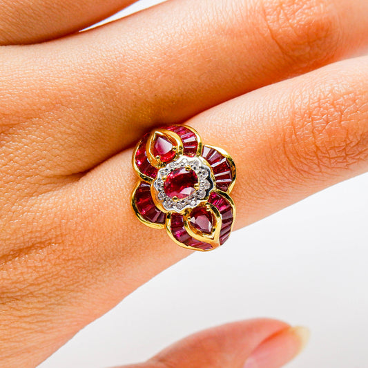 แหวนทอง9K ฝังพลอย ทับทิมไทย (SiamRuby) + เพชร (Diamond)