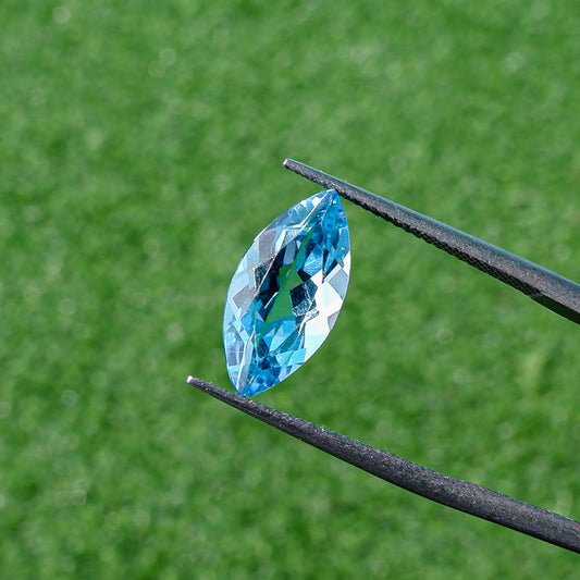 Thaigems พลอยสกายบลูโทพาส (Sky Blue Topaz)